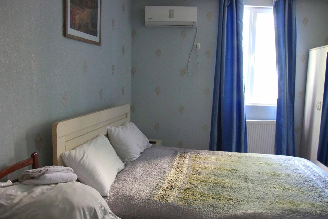 Hotel Shalimar Τυφλίδα Εξωτερικό φωτογραφία